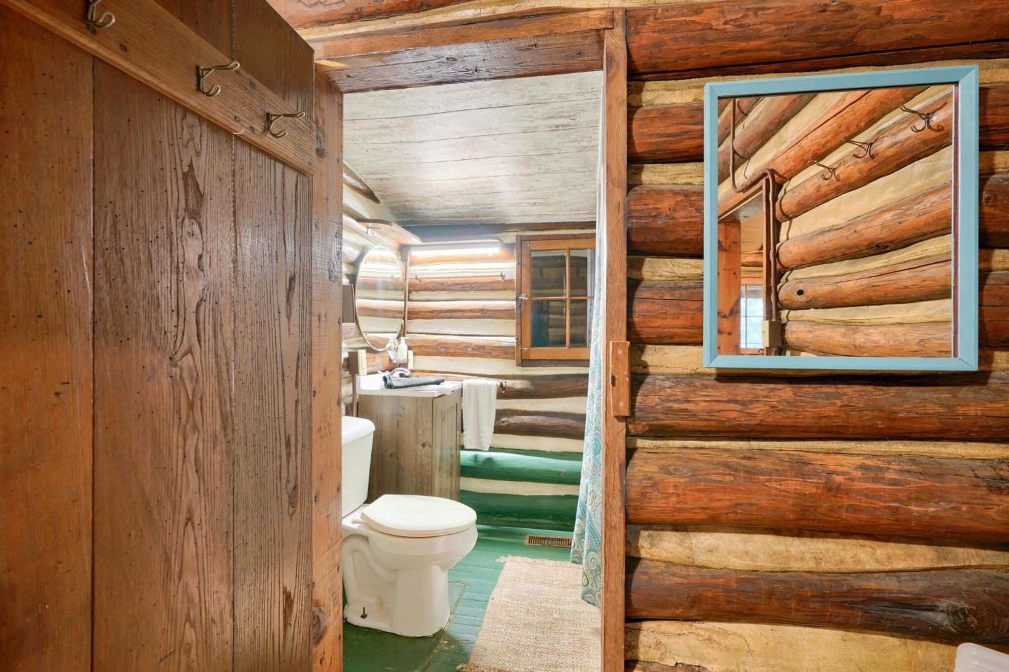 Russell Cabin Logan Eksteriør bilde